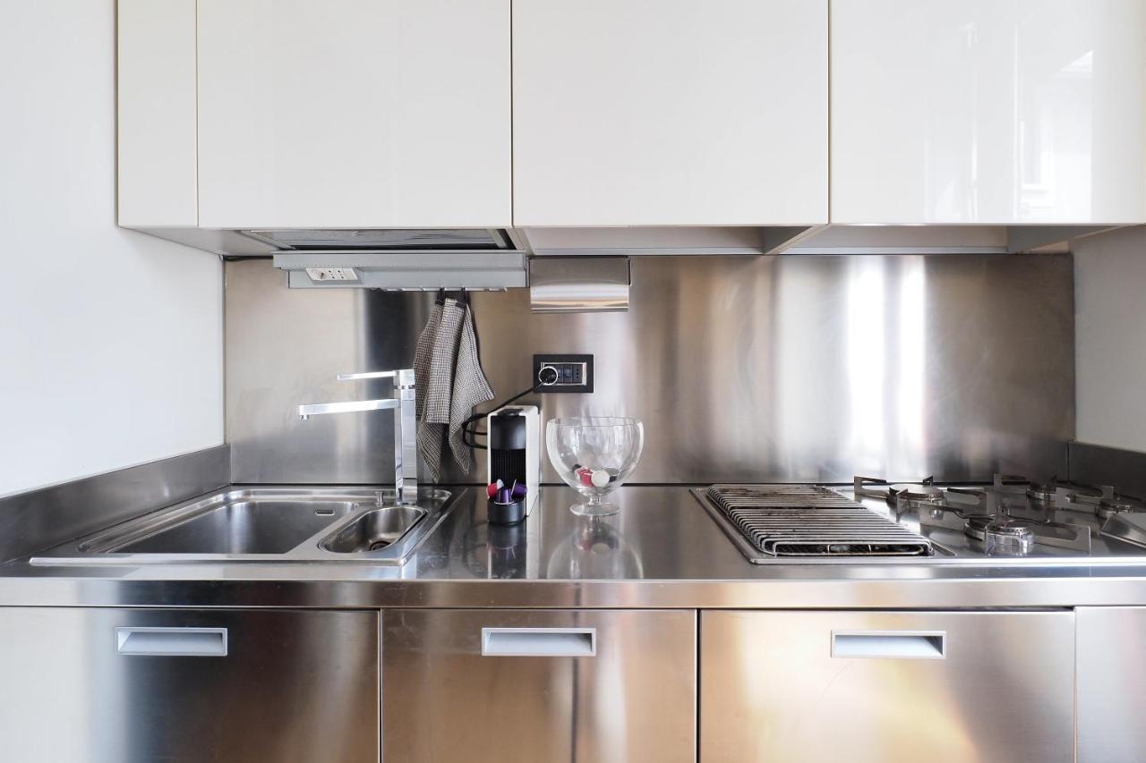 Maison Cusani - Brera Exclusive Apartment มิลาน ภายนอก รูปภาพ